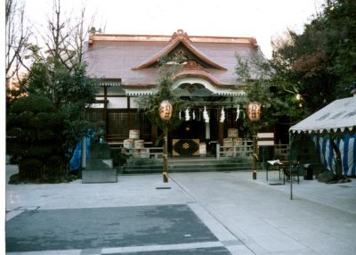 鳥越神社
